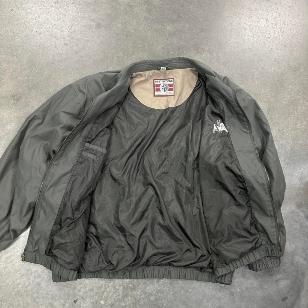 *SOLD* 90s khaki outdoor lightweight windbreaker jacket Size Lg - Picture 4 of 6